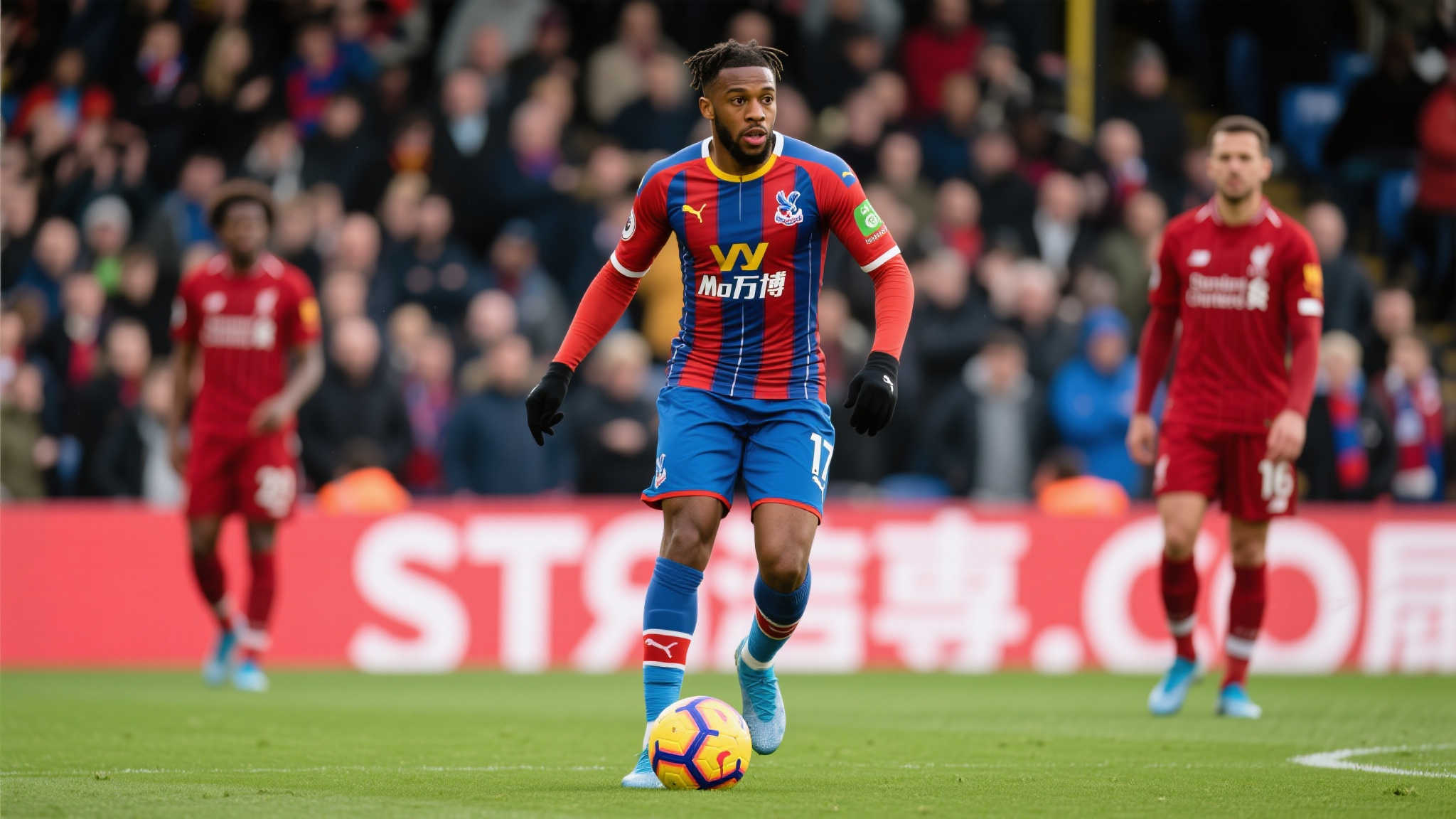 巴萨、拜仁和利物浦有意引进格伊,英媒称其计划明夏免签离队